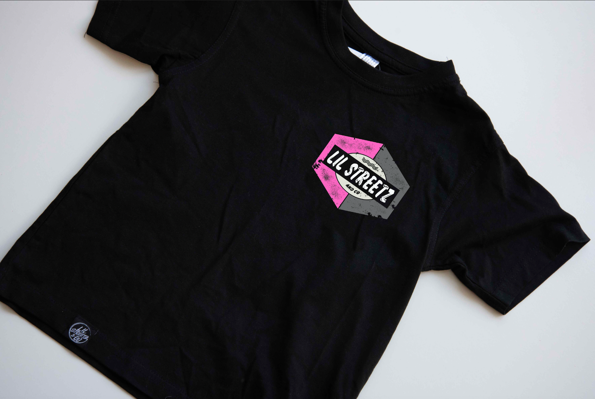 VAULT- PINK | YOUTH TEE